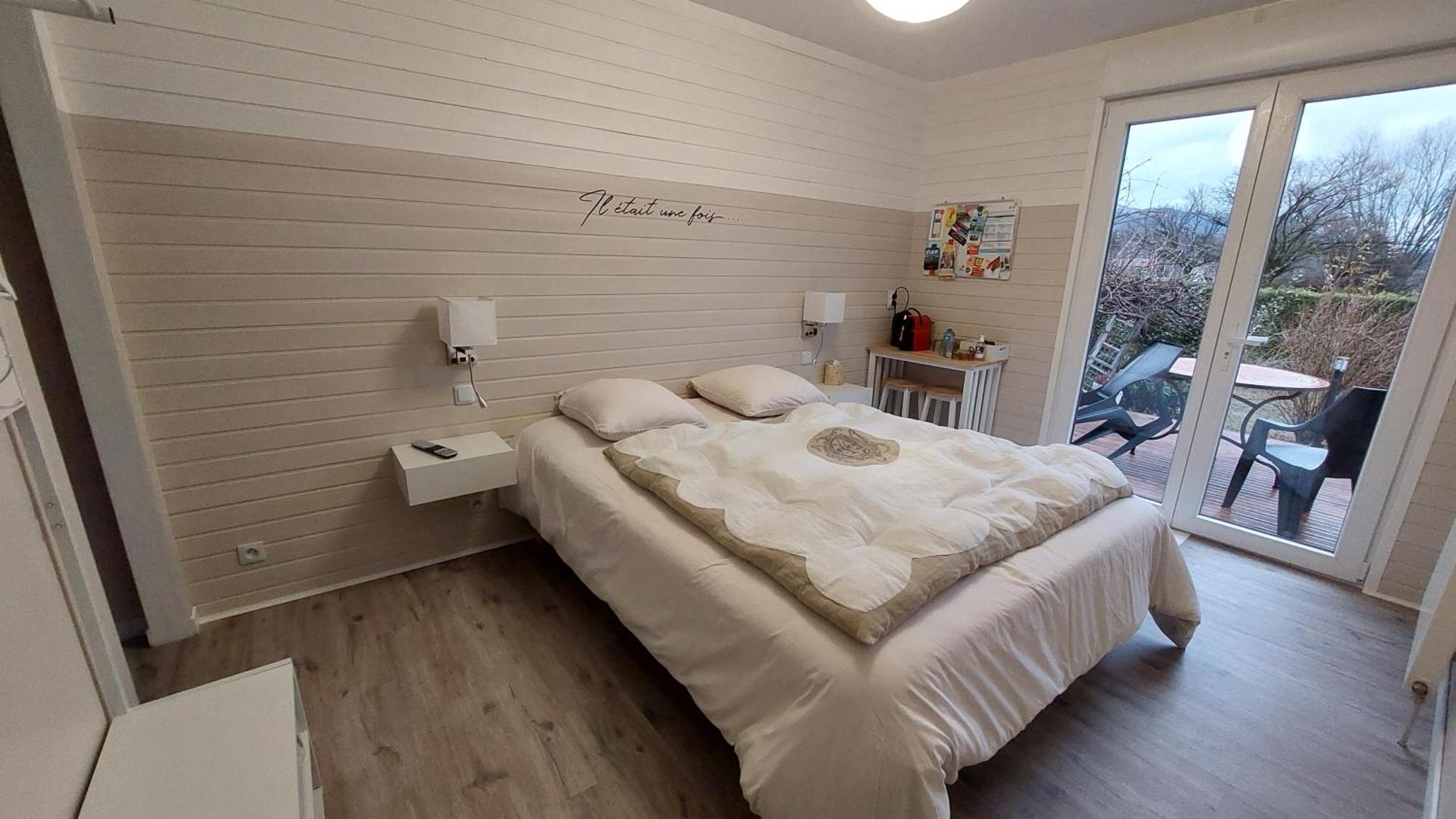 Le Petit Nid Douillet Bed & Breakfast Trescléoux Eksteriør bilde